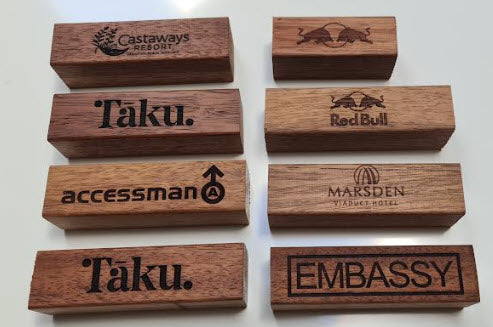 A6 Menu / Table Talker Wood Base